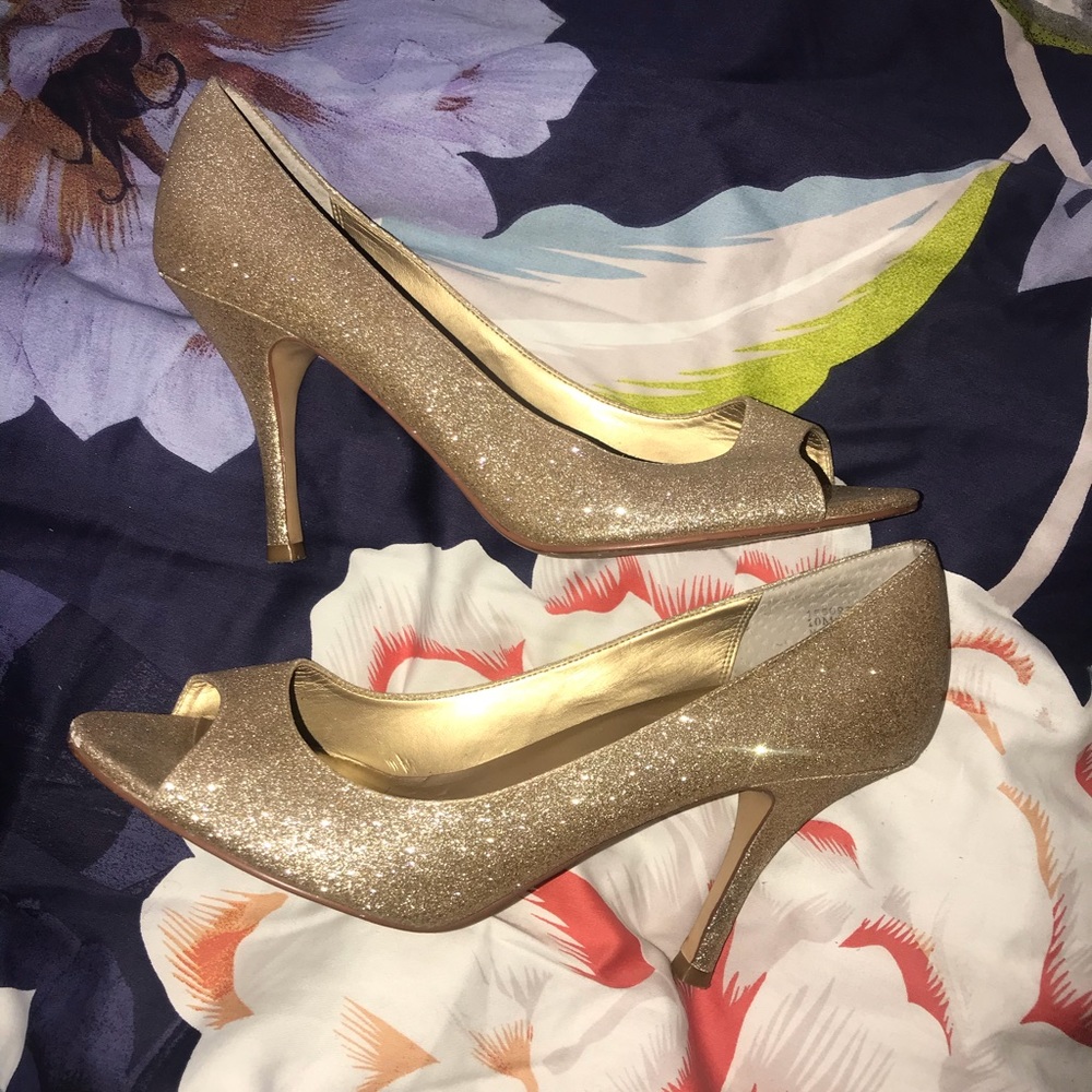 Gold peep toe heels